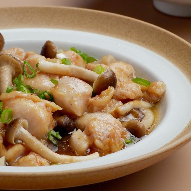 steam chicken with mushrooms (1)