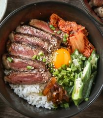 Gyudon (牛丼) - Beef Bowl Recipe