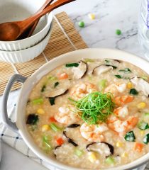 Shrimp Congee with Mixed Vegetables (鲜虾粥)