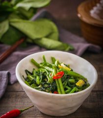 Stir Fried Garlic Water Spinach - Qiuck and Easy
